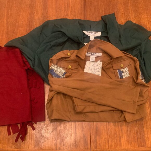 Deluxe Mikasa Ackerman Attack on Titan Cosplay Costume Halloween, XL - Picture 12 of 13